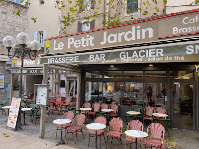Brasserie le petit jardin à Anduze