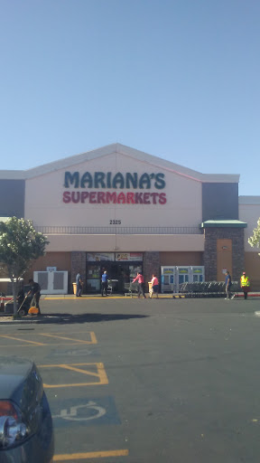 Mariana's Supermarket