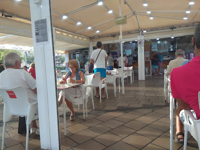 Cafe Bar La Plaza - Mercado Municipal de La Antilla, Av. la Antilla, 15, 21449 Lepe, Huelva, Spain