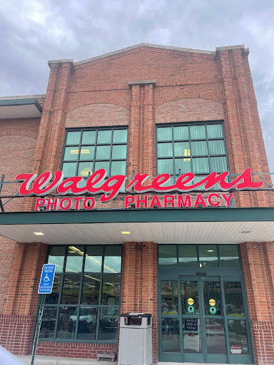 Drug Store «Walgreens», reviews and photos, 10320 Main Street, Fairfax, VA 22030, USA