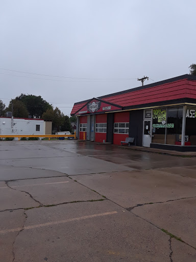 Auto Repair Shop «Hillcrest Auto Kingdom», reviews and photos, 1581 White Bear Ave, St Paul, MN 55106, USA