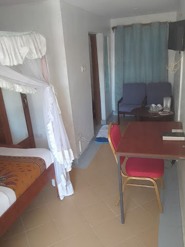 New East View Hotel by null