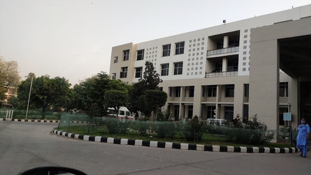 Advanced Cardiac Centre PGIMER