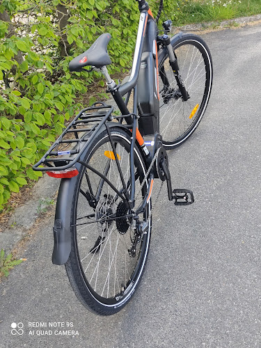 Opinii despre Presta'roo în Orléans - Atelier de réparation automobile