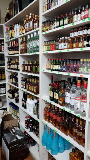 Liquor Store «Crestwood Liquors», reviews and photos, 6930 Crestwood Blvd, Frederick, MD 21703, USA