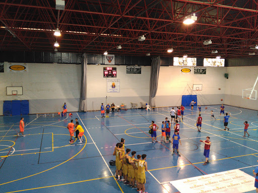 Pabellón Enrique Lora en La Puebla del Río, Sevilla