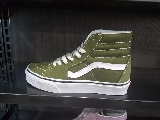 Shoe Store «Shoe Palace», reviews and photos, 3320 W Century Blvd, Inglewood, CA 90303, USA