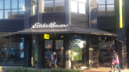 Clothing Store «Eddie Bauer», reviews and photos, 4047 Gramercy St, Columbus, OH 43219, USA