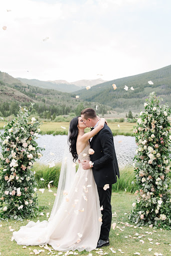 Bridal Shop «Blue Bridal Boutique», reviews and photos, 685 S Broadway b, Denver, CO 80209, USA