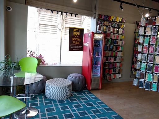 Mobile Phone Repair Shop «SETCELL», reviews and photos, 11 W 9th St, Lawrence, KS 66044, USA