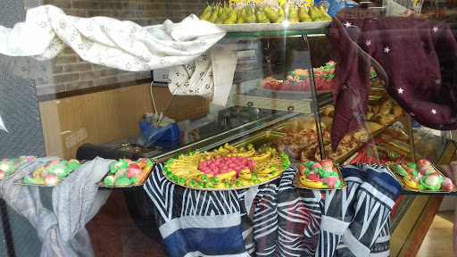 Horno Pastelería Dos Hermanas en Xirivella, Valencia