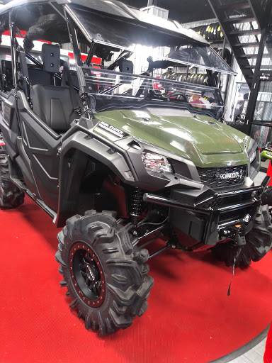 Motorcycle Dealer «Honda of Houston», reviews and photos, 12655 West Rd, Houston, TX 77041, USA