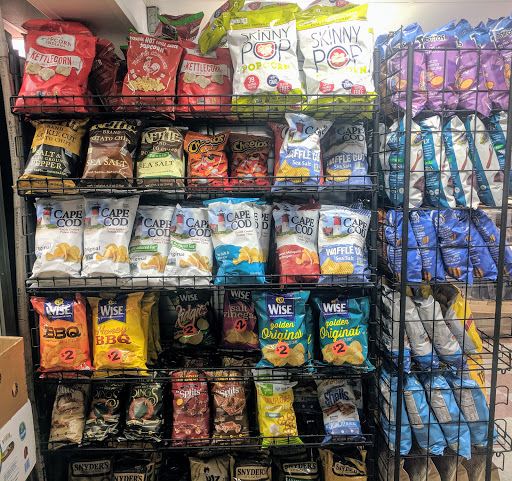 Grocery Store «Seaview Market Inc», reviews and photos, 20 Duneway Ave, Ocean Beach, NY 11770, USA