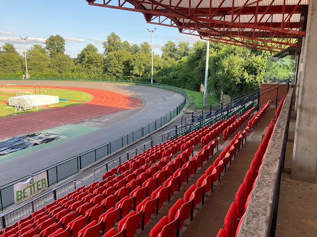 Reviews of Palmer Park Sports Stadium in Reading - Sports Complex