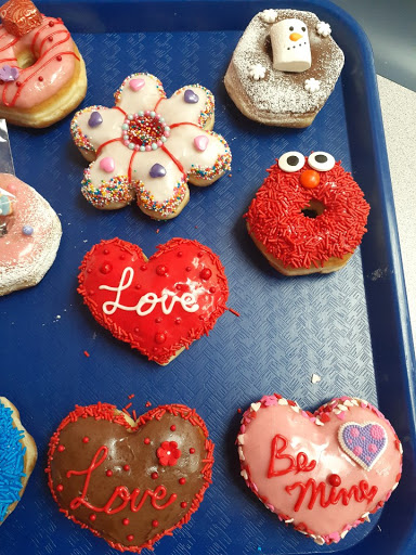 Donut Shop «Denton Donuts», reviews and photos, 505 W University Dr, Denton, TX 76201, USA