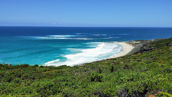 Contos Beach