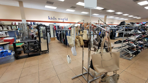 Thrift Store «Goodwill - Cucamonga», reviews and photos, 8423 Haven Ave, Rancho Cucamonga, CA 91730, USA