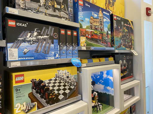 Toy Store «The LEGO Store», reviews and photos, 1585 Disneyland Dr, Anaheim, CA 92802, USA