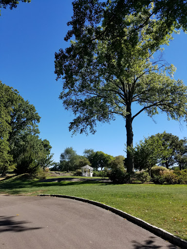 Public Golf Course «Pelham Bay & Split Rock Golf Courses», reviews and photos, 870 Shore Rd, Bronx, NY 10464, USA