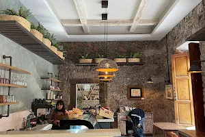 Amapola Café image