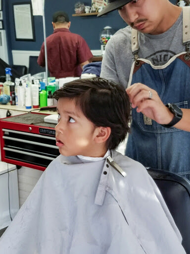 Barber Shop «Outsiders Barbershop», reviews and photos, 10208 Rosecrans Ave, Bellflower, CA 90706, USA