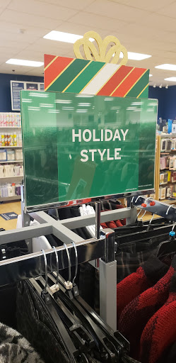 Department Store «Marshalls», reviews and photos, 10257 NE Cascades Pkwy, Portland, OR 97220, USA