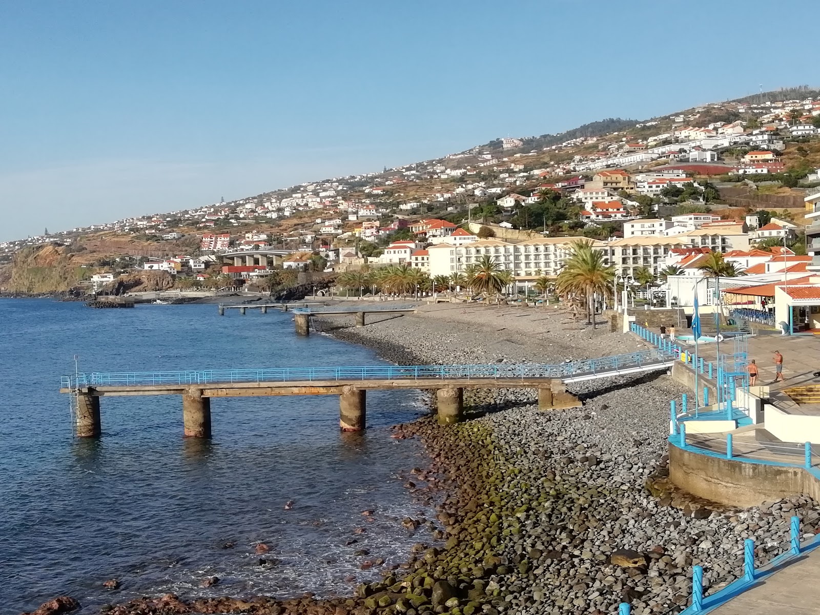 Φωτογραφία του Praia das Palmeiras με ευρύχωρος κόλπος