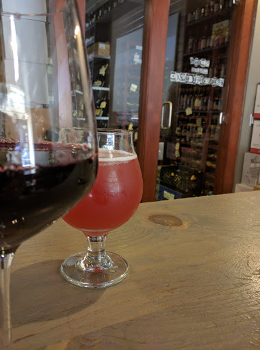 Bar «BUZZ wine beer bottleshop & bar», reviews and photos, 460 S Spring St, Los Angeles, CA 90013, USA