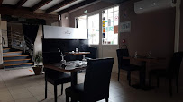 Atmosphère du Restaurant Le Dix Vingt à Reffannes - n°2