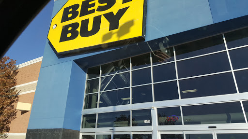 Electronics Store «Best Buy», reviews and photos, 3549 W Shore Dr, Holland, MI 49424, USA