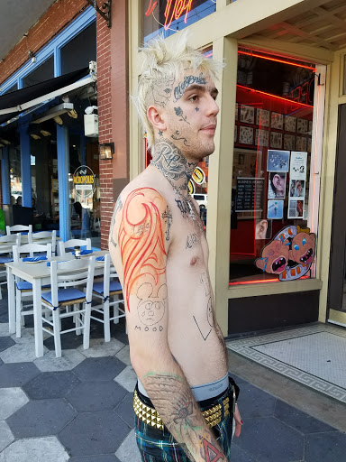 Tattoo Shop «Las Vegas Tattoo Co», reviews and photos, 1829 E 7th Ave, Tampa, FL 33605, USA