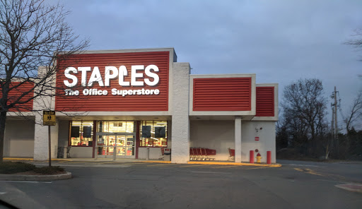 Office Supply Store «Staples», reviews and photos, 301 Newbury St, Danvers, MA 01923, USA