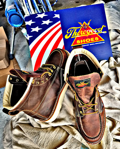 Work Clothes Store «Contractors Clothing Co», reviews and photos, 29350 John R Rd, Madison Heights, MI 48071, USA