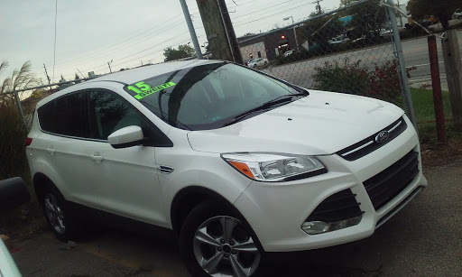 Used Car Dealer «Sandoval Auto Sales», reviews and photos, 3621 Shadeland Ave, Indianapolis, IN 46226, USA