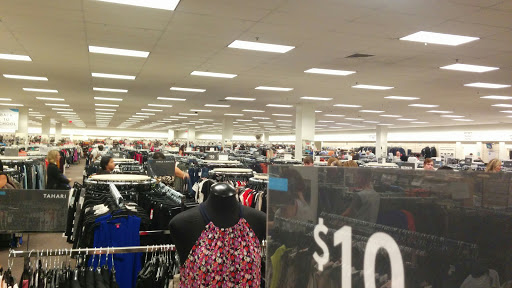 Department Store «Nordstrom Rack Legacy Village», reviews and photos, 25149 Cedar Rd, Lyndhurst, OH 44124, USA