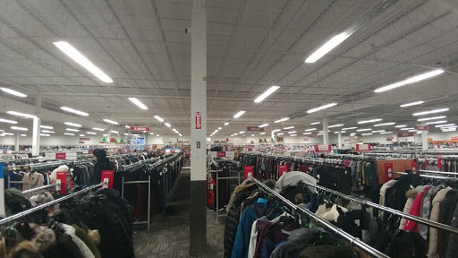 Clothing Store «Burlington Coat Factory», reviews and photos, 4247 Union Deposit Rd, Harrisburg, PA 17111, USA