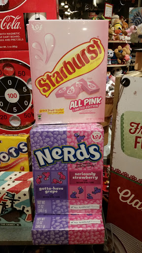 American Restaurant «Cracker Barrel Old Country Store», reviews and photos, 970 W Pointe Ct, Lithia Springs, GA 30122, USA