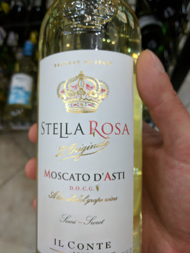 Liquor Store «Premier Fine Wine & Spirits», reviews and photos, 174 Yale St #800, Houston, TX 77007, USA