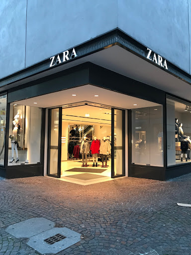 Best Zara In Frankfurt Near Me