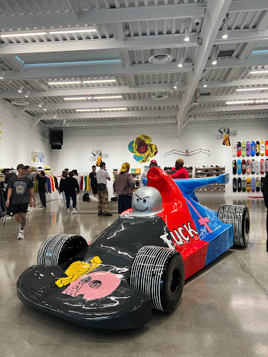Supreme image
