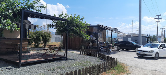 Deer canteen - Εστιατόριο