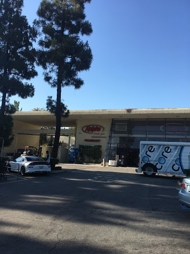 Grocery Store «Ralphs Fresh Fare», reviews and photos, 12842 Ventura Blvd, Studio City, CA 91604, USA