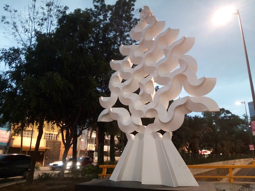 Cedro: Escultura de Sebastian