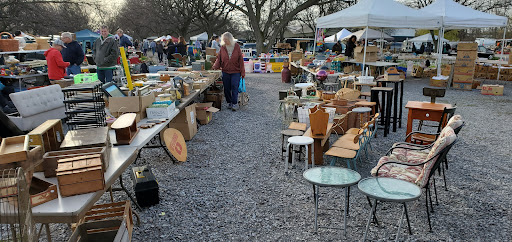 Flea Market «East Avon Flea Market», reviews and photos, 1520 W Henrietta Rd, Avon, NY 14414, USA