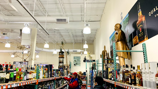 Liquor Store «Warehouse Wine & Liquor», reviews and photos, 113 Mill Plain Rd #6, Danbury, CT 06811, USA