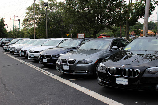 Used Car Dealer «Chambers Motorcars of Natick», reviews and photos, 157 W Central St, Natick, MA 01760, USA