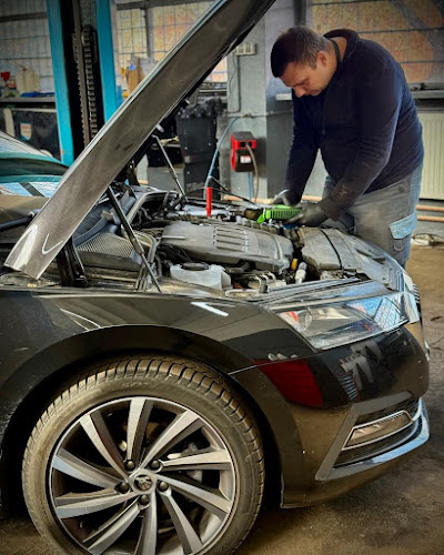 Opinii despre Auto-Blak Bosch Car Service. Serwis mechaniczny Żoliborz. în Warszawa - Mechanik samochodowy