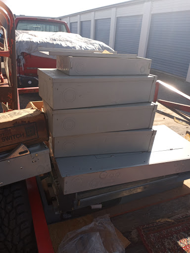 Self-Storage Facility «Storage Express», reviews and photos, 8601 National Turnpike, Fairdale, KY 40118, USA