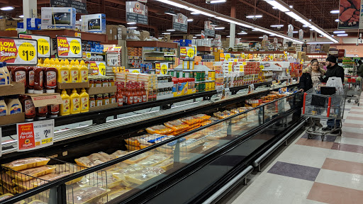 Grocery Store «ShopRite», reviews and photos, 2102-2130 N 2nd St, Millville, NJ 08332, USA