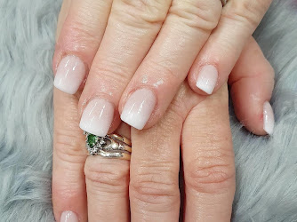 Currambine Nails & Beauty